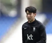 雷火体育app -关于托特纳姆内部会议纪要流出——冲刺阶段临场应变，英超使命明确，阵容厚度经受考验的信息