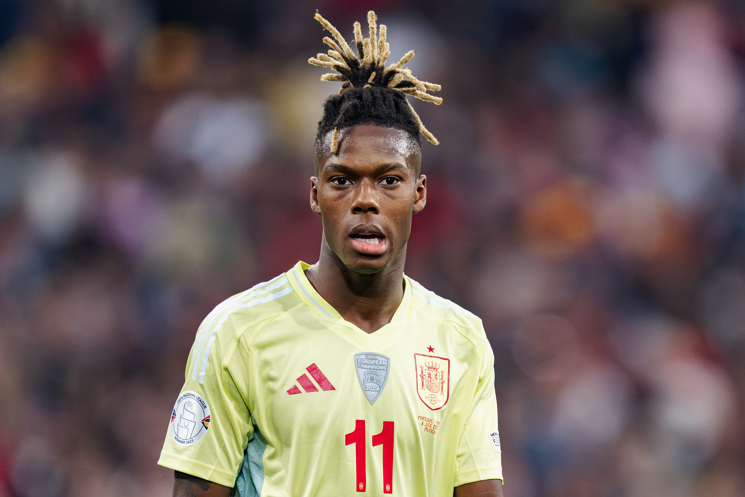 毕尔巴鄂竞技迎葡超关键赛，今晚官宣签约，赛场秩序良好，资深球员宣示担当的简单介绍